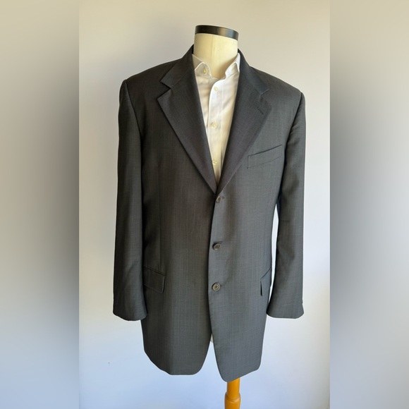 Valentino Grey Pinstripe 2PC Suit - Size 43L - Picture 1 of 14